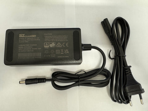 Nabíječka 42V/2A jack